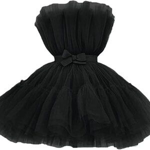 NWOT Black Tulle Kendall Jenner Dress